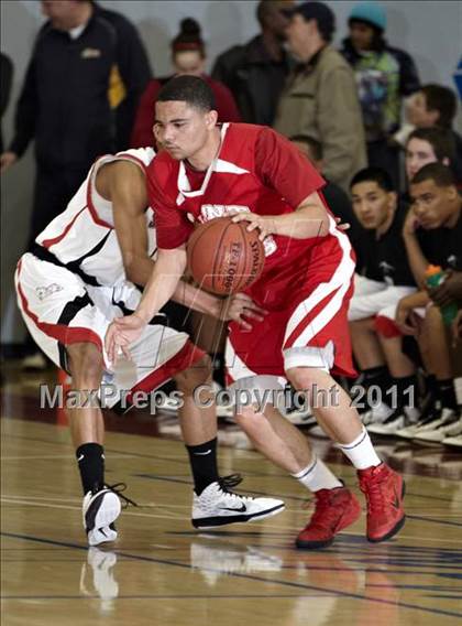 Thumbnail 1 in Salesian vs. St. Mary's (CIF NorCal D4 Final) photogallery.