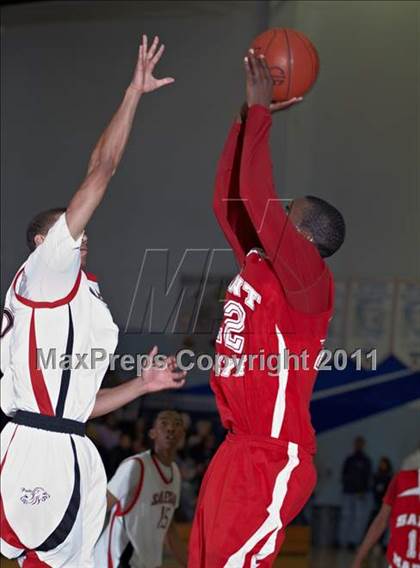 Thumbnail 3 in Salesian vs. St. Mary's (CIF NorCal D4 Final) photogallery.