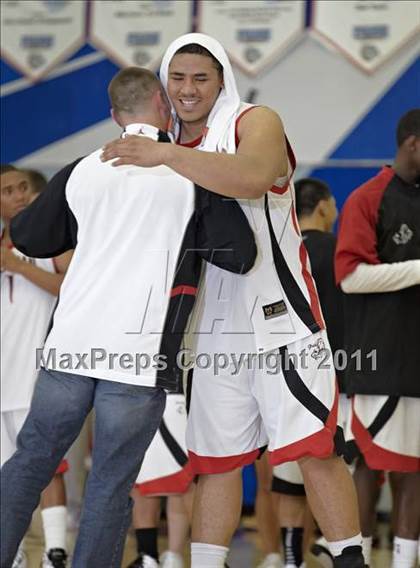 Thumbnail 1 in Salesian vs. St. Mary's (CIF NorCal D4 Final) photogallery.