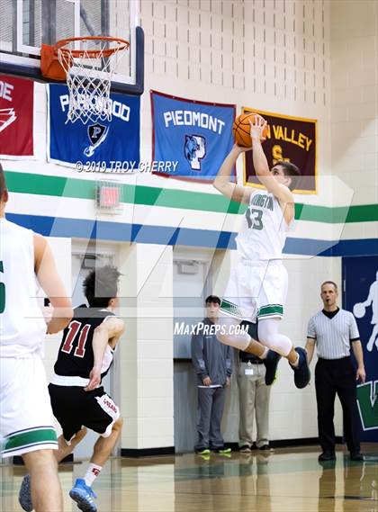 Thumbnail 2 in Charlotte Catholic @ Weddington photogallery.