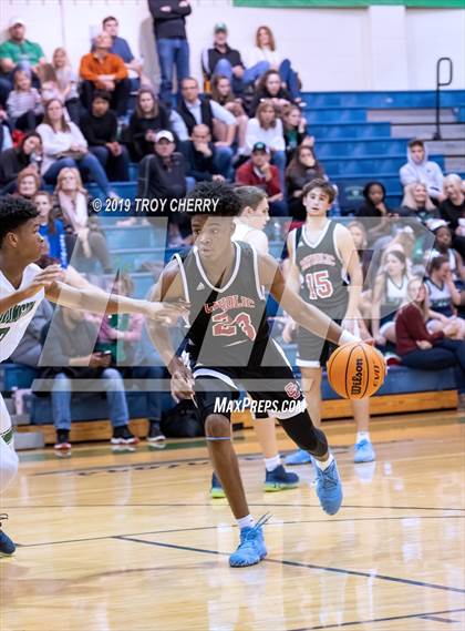 Thumbnail 2 in Charlotte Catholic @ Weddington photogallery.