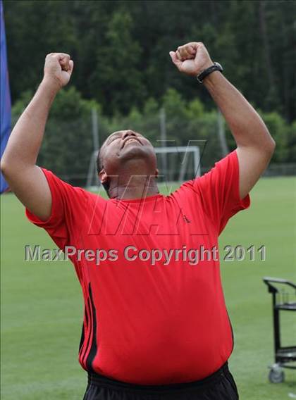 Thumbnail 2 in Charlotte Catholic vs Cardinal Gibbons (NCHSAA 3A Final) photogallery.