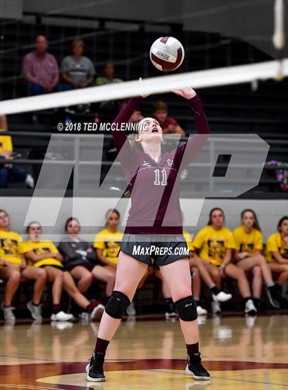 Thumbnail 2 in Perryville vs. Atkins photogallery.