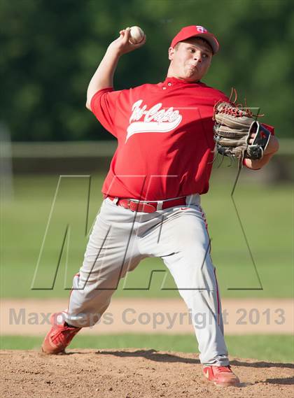 Thumbnail 3 in Tri-Cape vs SOL American & Continental (Carpenter Cup Classic) photogallery.