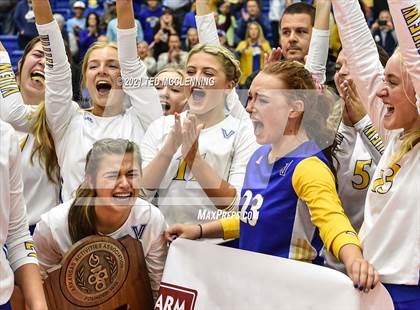 Thumbnail 2 in Valley View vs Brookland (AAA 4A Final) photogallery.