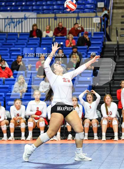 Thumbnail 2 in Valley View vs Brookland (AAA 4A Final) photogallery.