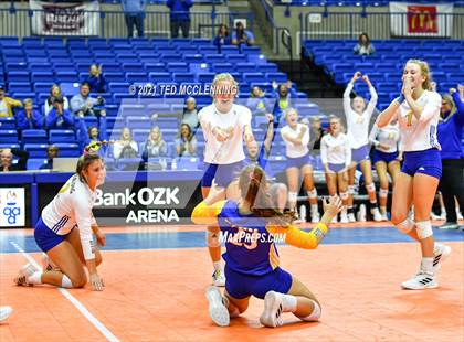 Thumbnail 1 in Valley View vs Brookland (AAA 4A Final) photogallery.