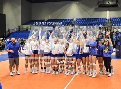 Thumbnail 2 in Valley View vs Brookland (AAA 4A Final) photogallery.
