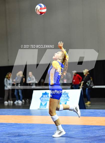 Thumbnail 1 in Valley View vs Brookland (AAA 4A Final) photogallery.