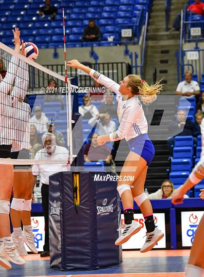 Thumbnail 3 in Valley View vs Brookland (AAA 4A Final) photogallery.