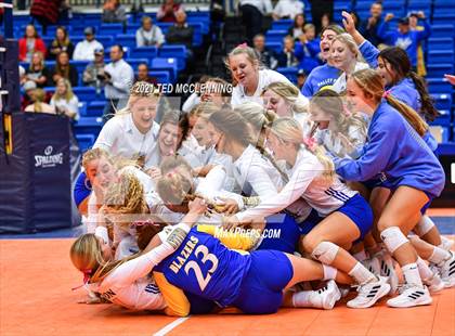 Thumbnail 1 in Valley View vs Brookland (AAA 4A Final) photogallery.