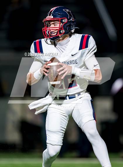 Thumbnail 3 in West Monroe @ Central (LHSAA Division I Non-Select Round 3) photogallery.