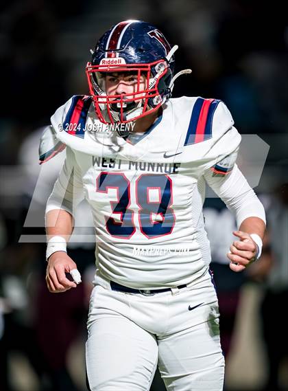 Thumbnail 1 in West Monroe @ Central (LHSAA Division I Non-Select Round 3) photogallery.