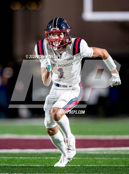 Thumbnail 3 in West Monroe @ Central (LHSAA Division I Non-Select Round 3) photogallery.