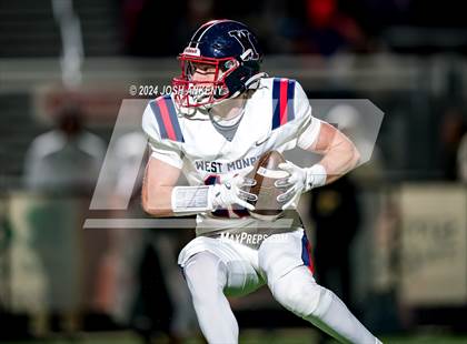 Thumbnail 3 in West Monroe @ Central (LHSAA Division I Non-Select Round 3) photogallery.