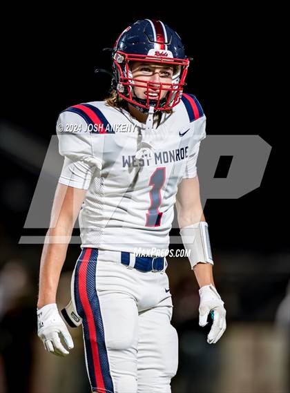 Thumbnail 2 in West Monroe @ Central (LHSAA Division I Non-Select Round 3) photogallery.