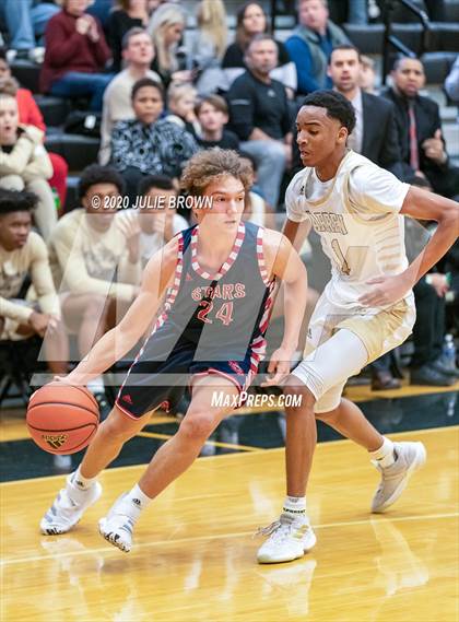Thumbnail 3 in Bedford North Lawrence @ Warren Central photogallery.