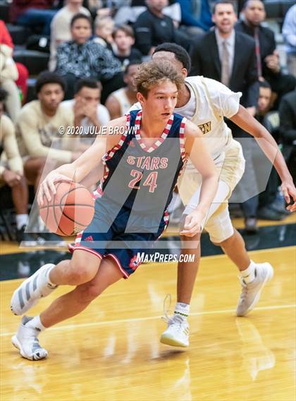 Thumbnail 3 in Bedford North Lawrence @ Warren Central photogallery.