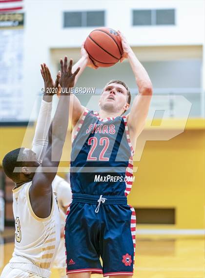 Thumbnail 2 in Bedford North Lawrence @ Warren Central photogallery.