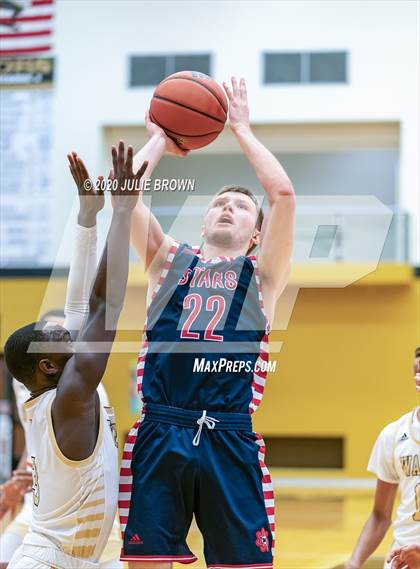Thumbnail 3 in Bedford North Lawrence @ Warren Central photogallery.