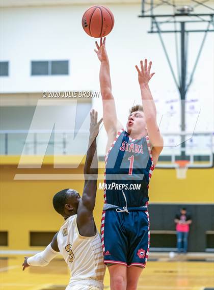 Thumbnail 3 in Bedford North Lawrence @ Warren Central photogallery.