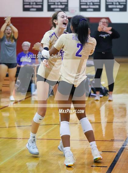 Thumbnail 3 in Notre Dame Prep vs. Desert Vista photogallery.