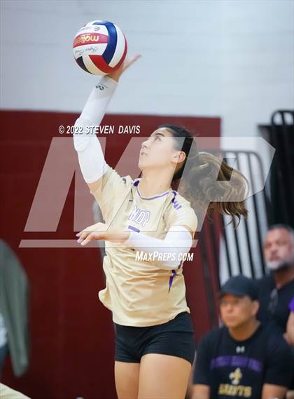 Thumbnail 1 in Notre Dame Prep vs. Desert Vista photogallery.