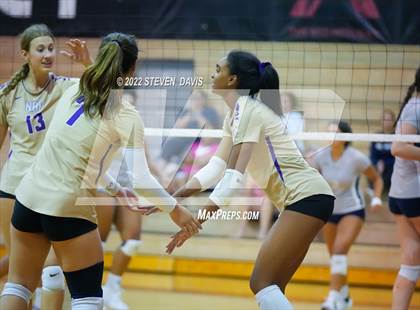 Thumbnail 2 in Notre Dame Prep vs. Desert Vista photogallery.