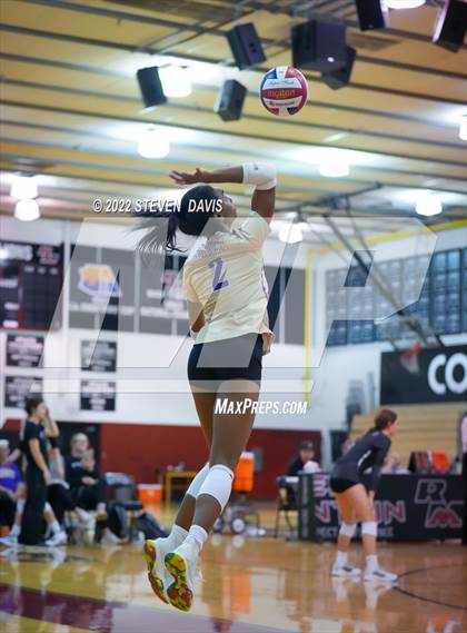 Thumbnail 3 in Notre Dame Prep vs. Desert Vista photogallery.