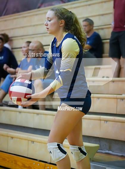 Thumbnail 2 in Notre Dame Prep vs. Desert Vista photogallery.
