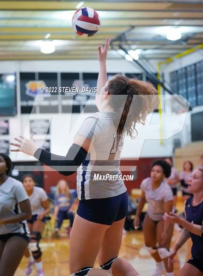 Thumbnail 1 in Notre Dame Prep vs. Desert Vista photogallery.