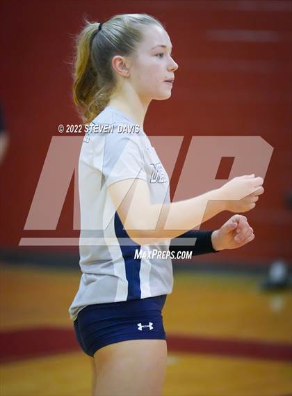 Thumbnail 2 in Notre Dame Prep vs. Desert Vista photogallery.