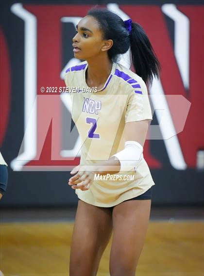 Thumbnail 3 in Notre Dame Prep vs. Desert Vista photogallery.