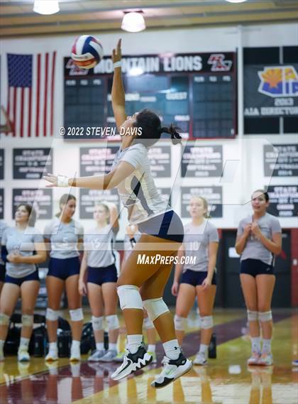 Thumbnail 2 in Notre Dame Prep vs. Desert Vista photogallery.