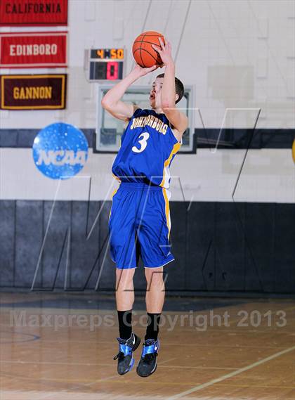 Thumbnail 3 in Johnsonburg vs Lincoln Park Performing Arts (PIAA A Semifinal) photogallery.