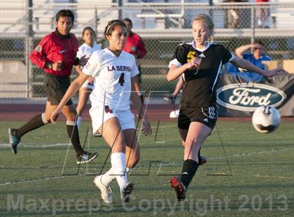 Thumbnail 3 in La Serna vs. Cabrillo (CIF SS D5 Final) photogallery.
