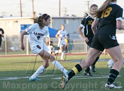 Thumbnail 3 in La Serna vs. Cabrillo (CIF SS D5 Final) photogallery.