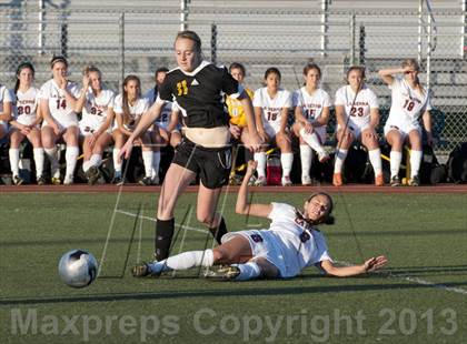 Thumbnail 3 in La Serna vs. Cabrillo (CIF SS D5 Final) photogallery.