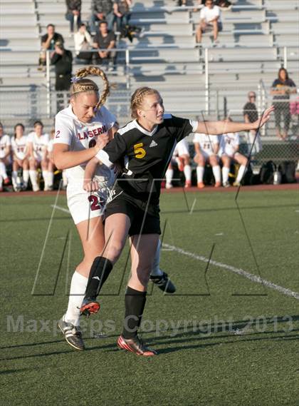 Thumbnail 2 in La Serna vs. Cabrillo (CIF SS D5 Final) photogallery.