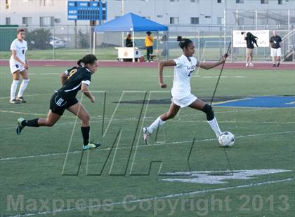 Thumbnail 3 in La Serna vs. Cabrillo (CIF SS D5 Final) photogallery.
