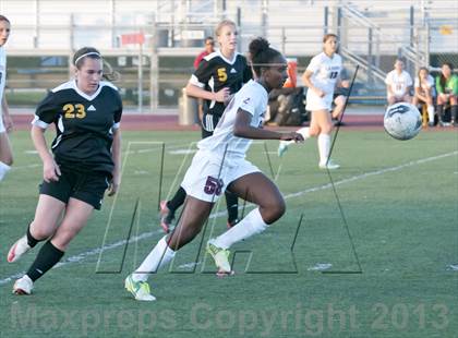 Thumbnail 3 in La Serna vs. Cabrillo (CIF SS D5 Final) photogallery.