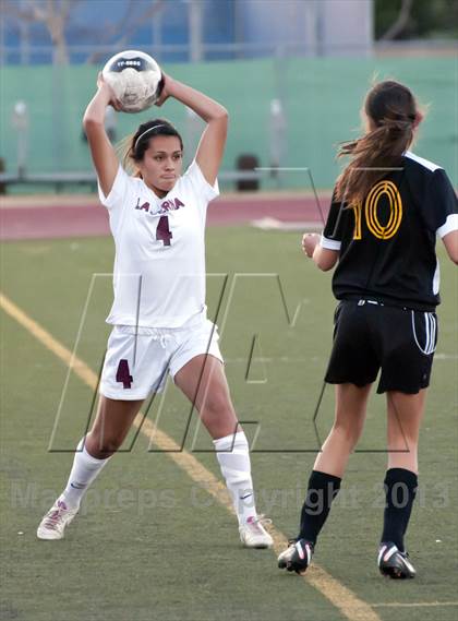 Thumbnail 2 in La Serna vs. Cabrillo (CIF SS D5 Final) photogallery.