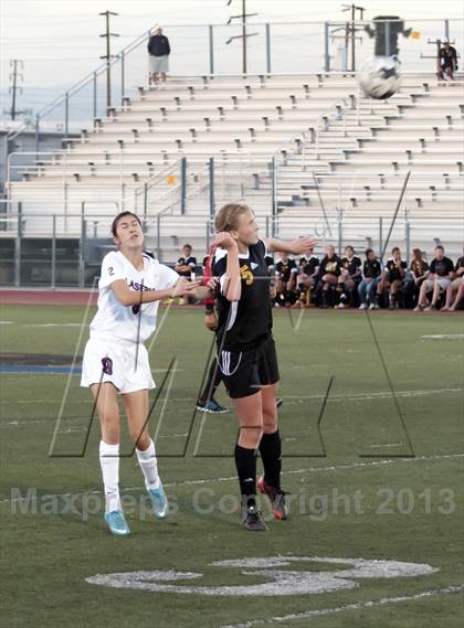 Thumbnail 3 in La Serna vs. Cabrillo (CIF SS D5 Final) photogallery.