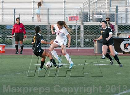 Thumbnail 2 in La Serna vs. Cabrillo (CIF SS D5 Final) photogallery.