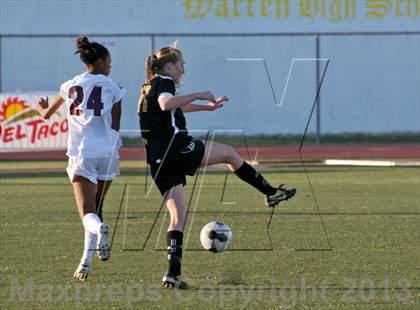 Thumbnail 3 in La Serna vs. Cabrillo (CIF SS D5 Final) photogallery.
