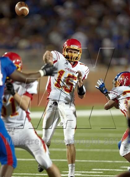 Thumbnail 2 in Jesuit vs. Christian Brothers photogallery.