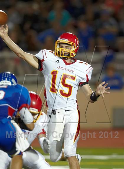 Thumbnail 1 in Jesuit vs. Christian Brothers photogallery.