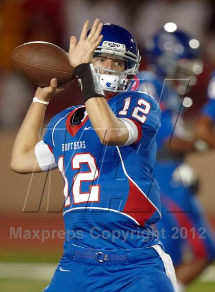 Thumbnail 2 in Jesuit vs. Christian Brothers photogallery.