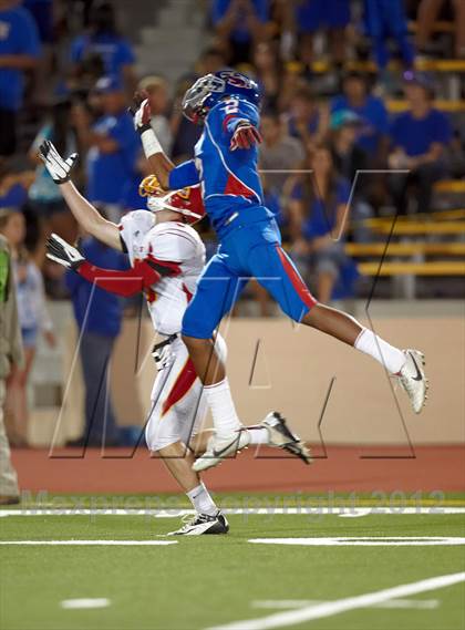 Thumbnail 1 in Jesuit vs. Christian Brothers photogallery.