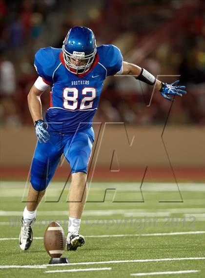 Thumbnail 3 in Jesuit vs. Christian Brothers photogallery.